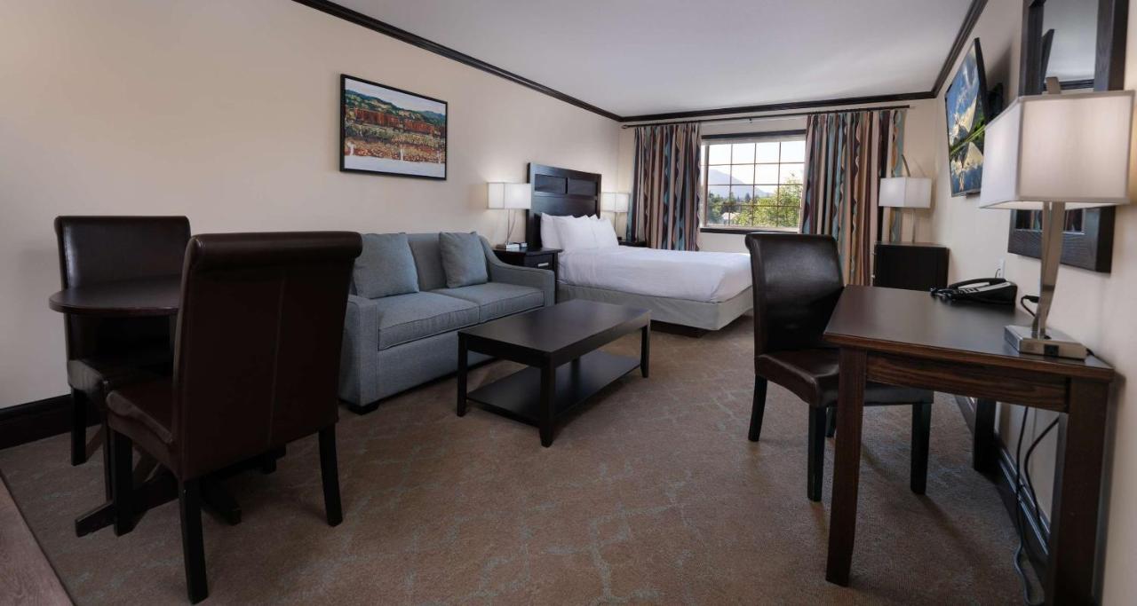 เพรสทีจ ร็อกกี เมาน์เทน รีสอร์ต, บีดับบลิว พรีเมียร์ คอลเล็กชั่น Hotel แครนบรูค ภายนอก รูปภาพ
